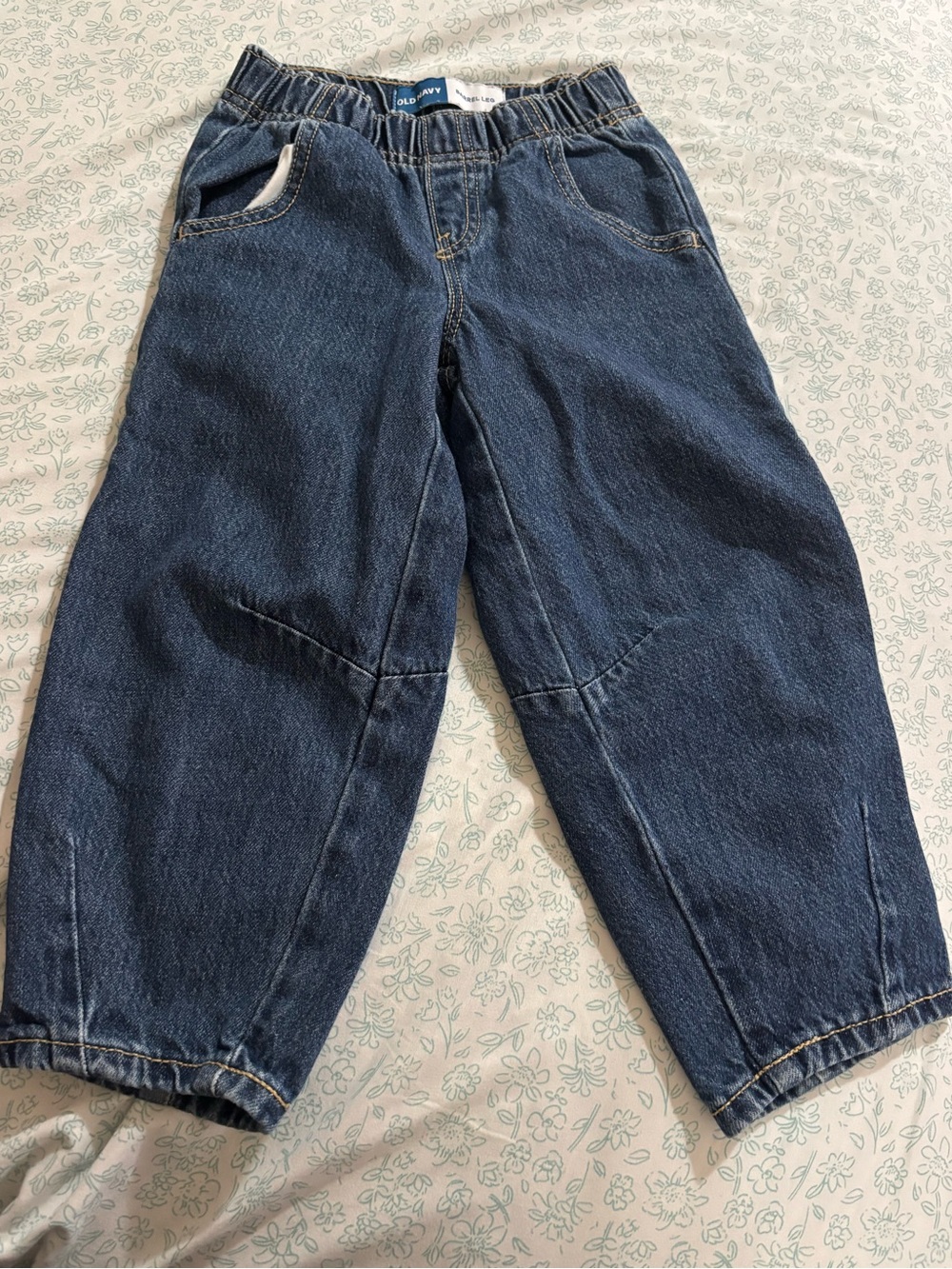 Old Navy Men's Barrel Leg Blue Denim Jeans